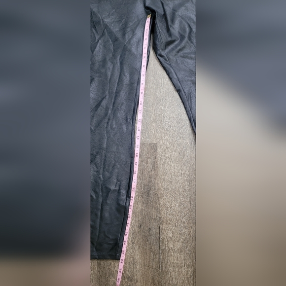 Maison d' Amalie Paris Leggings Faxu Leather Finish Women's M Black Mid Rise - Picture 9 of 11